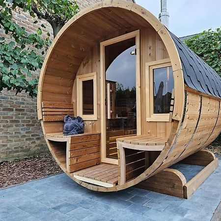 Camper Met Sauna En Zwembad In De Rand Van De Vlaamse Ardennen Hotel Haaltert Bagian luar foto